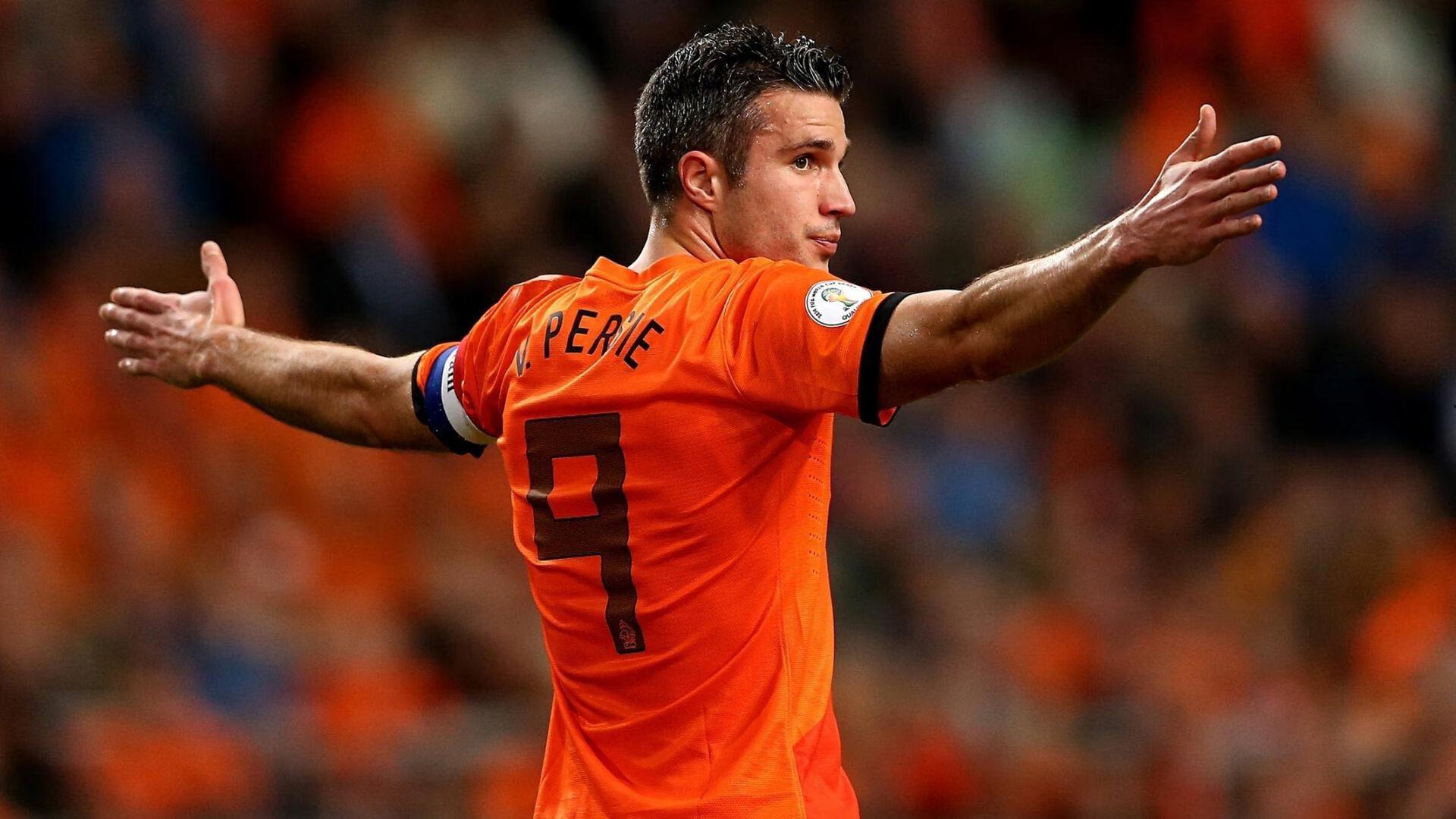 2025年金球奖赔率风云,登贝莱领跑,亚马尔与维蒂尼亚紧追,新星崛起预示足坛变局