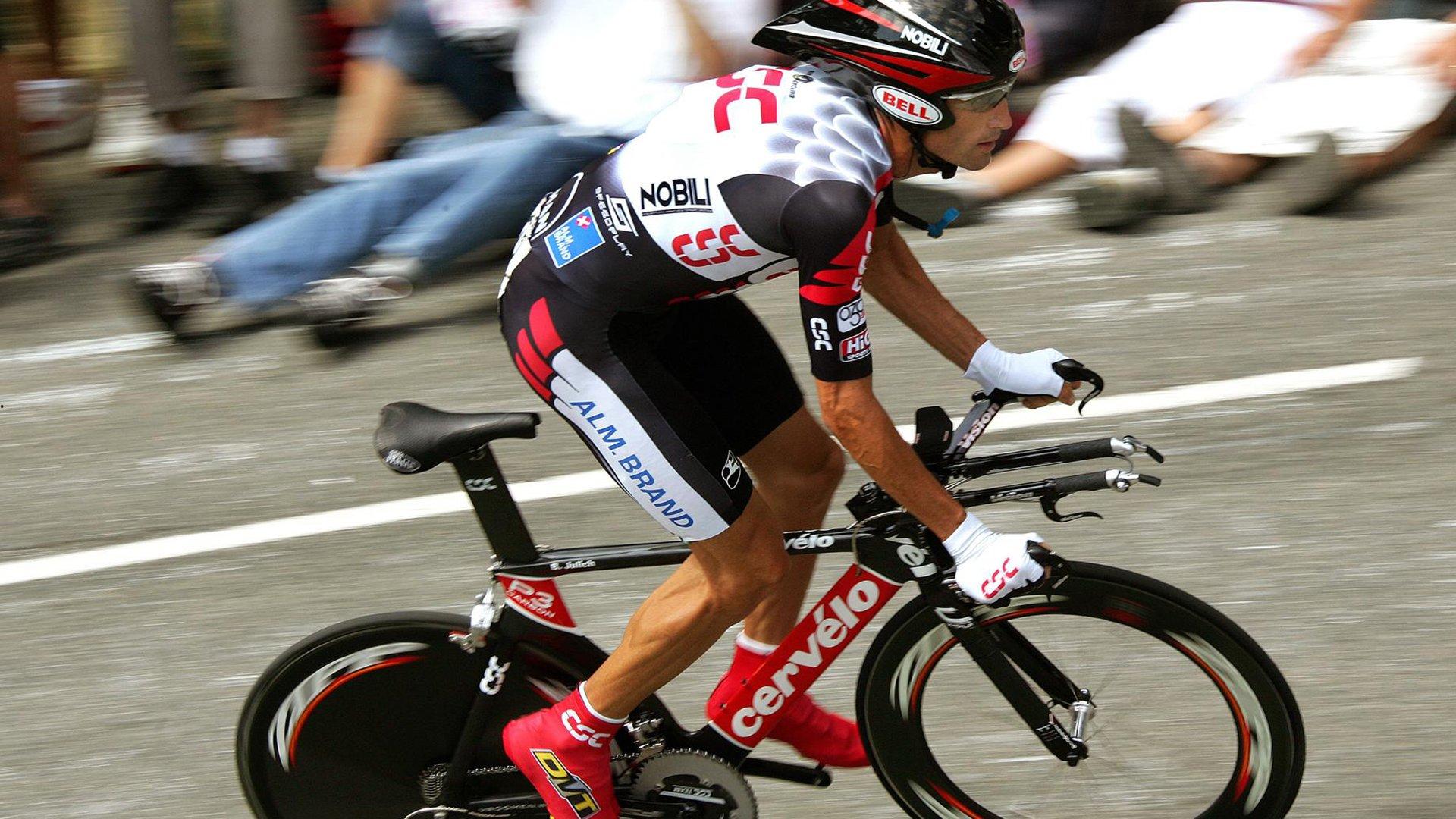 足坛风暴！伊萨克效仿约克雷斯掀起罢训潮，众星为豪门梦不惜对抗母队