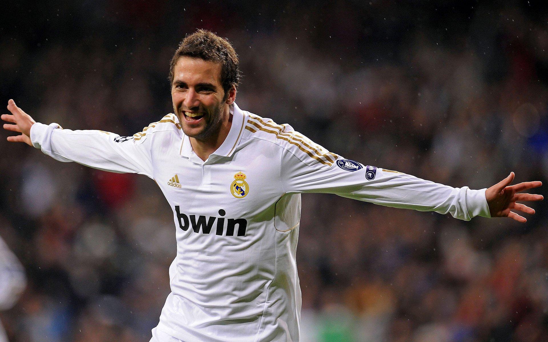 维尔茨专访，心属安菲尔德，转会费数字与我无关