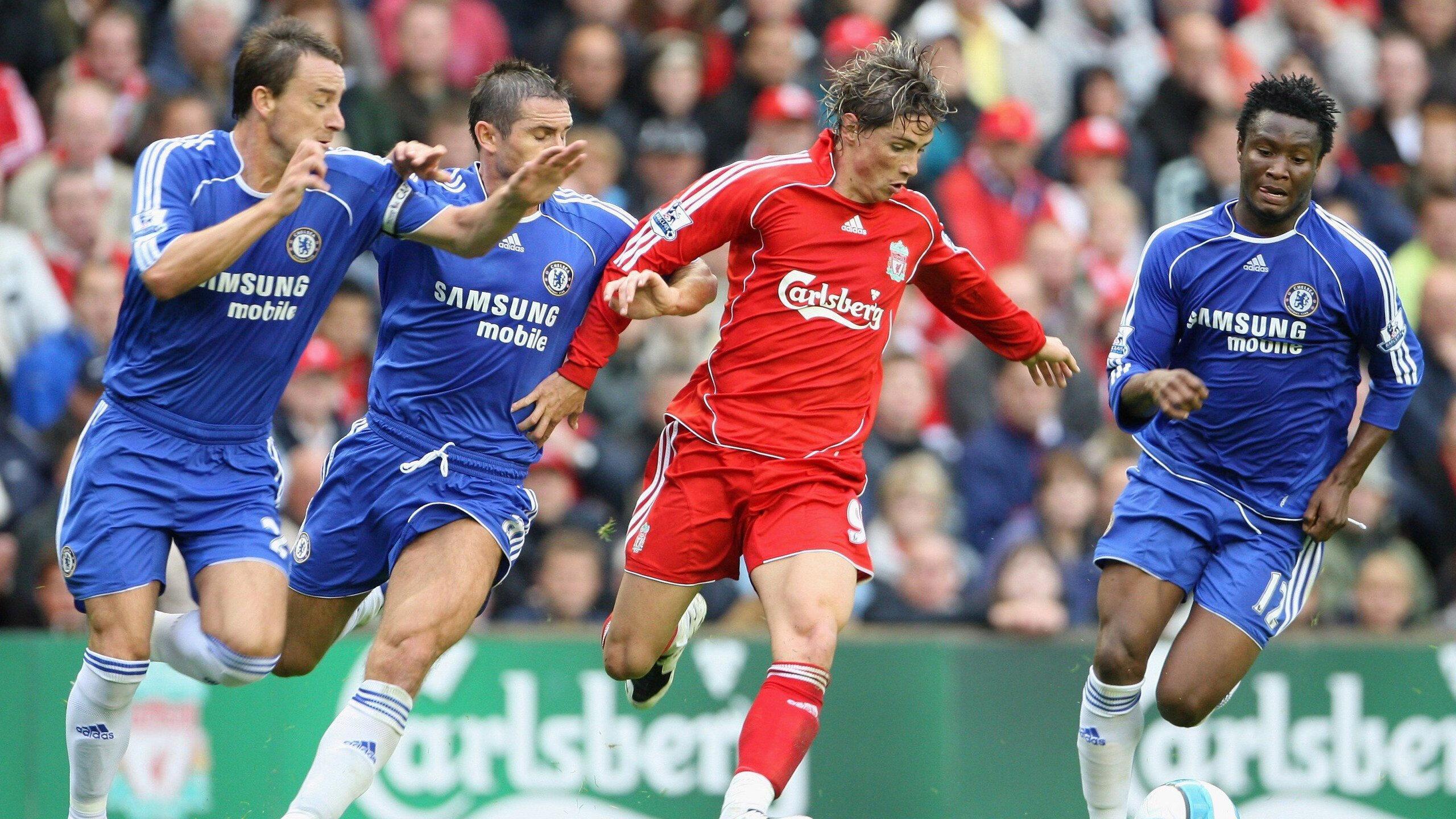 米兰热身赛惊艳，吉鲁天秀破门，雷比奇满血回归解决锋线难题