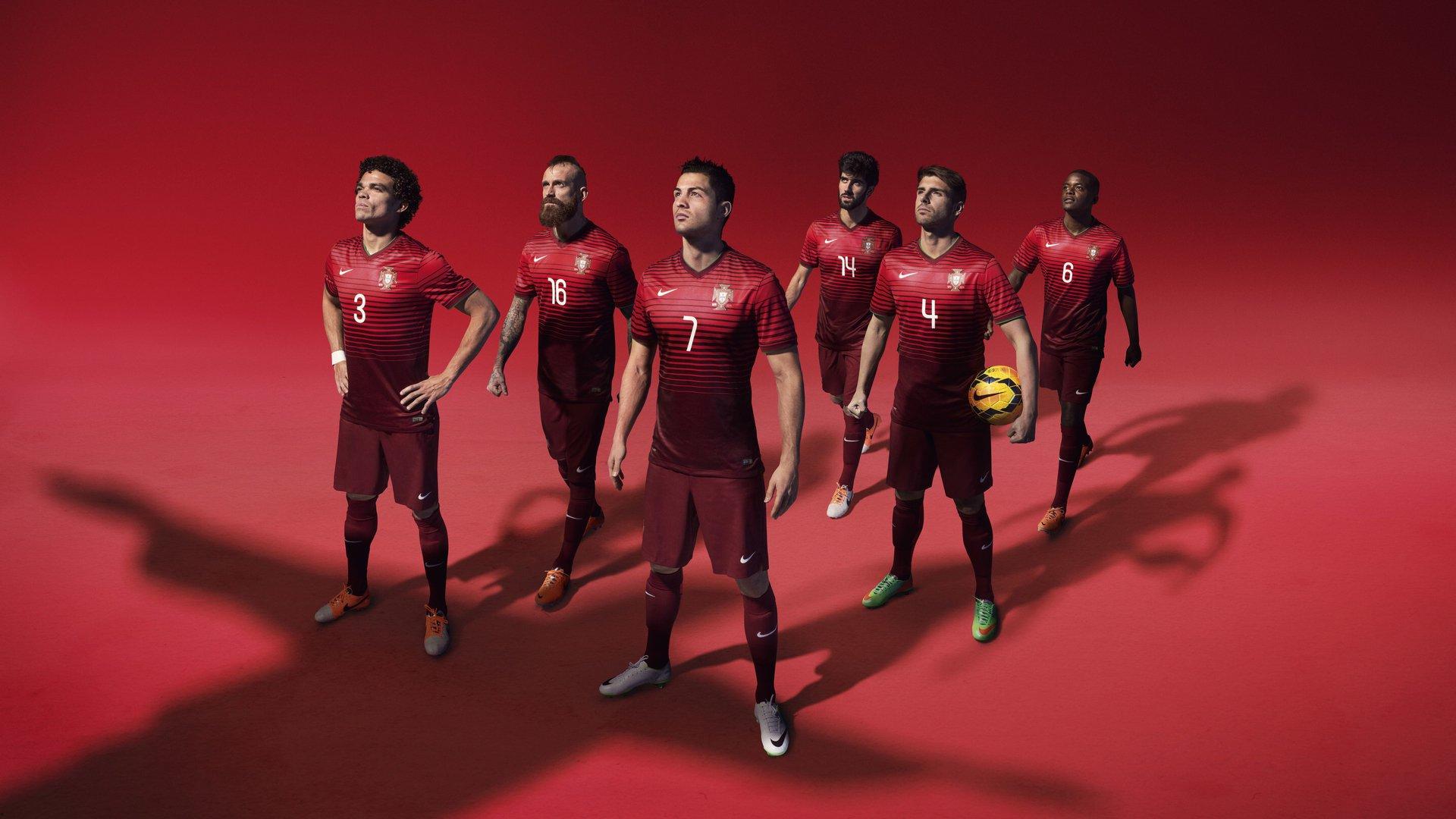 FIFA公布世界足球先生候选名单，梅西与本泽马领衔，新一代球星蓄势待发