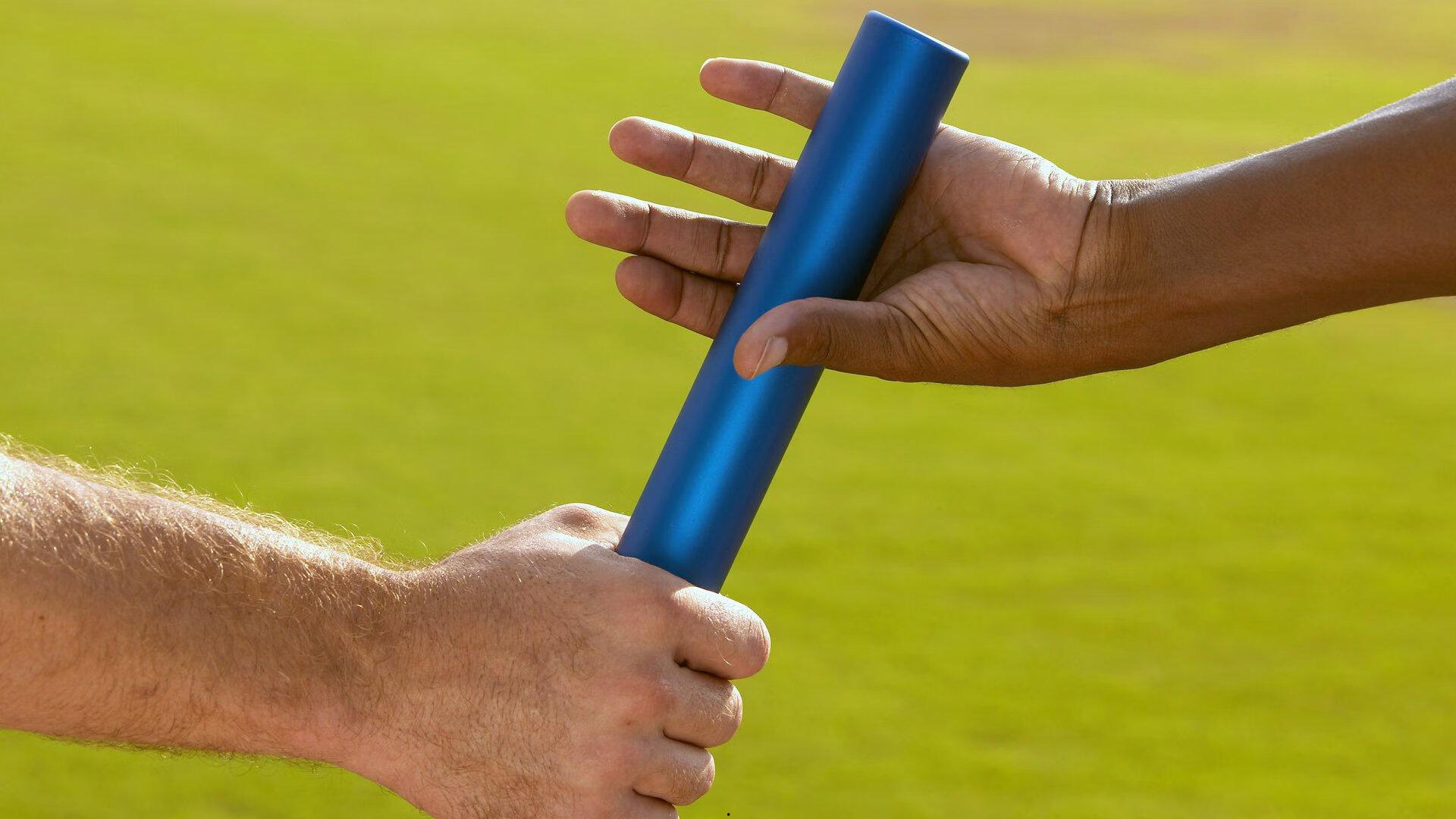 英超八月最佳进球，三笘薫一条龙破门，技惊四座